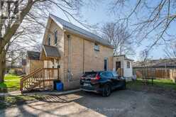 134 9TH STREET | Hanover Ontario | Slide Image Three