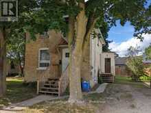 134 9TH STREET | Hanover Ontario | Slide Image Four