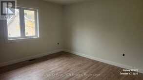 140 GOLD STREET W | Dundalk Ontario | Slide Image Nine