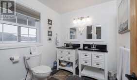 427 WEST BROWNS ROAD | Huntsville Ontario | Slide Image Twenty