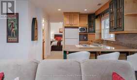 427 WEST BROWNS ROAD | Huntsville Ontario | Slide Image Thirty-three