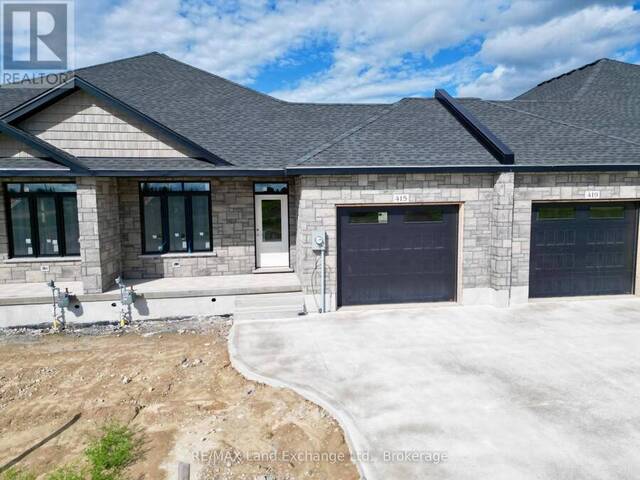 415 IVINGS DRIVE Port Elgin Ontario, N0H 2C1 - 2 Bedrooms Home For Sale