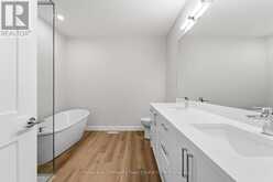 54 DEER RIDGE LANE | Bayfield Ontario | Slide Image Eighteen