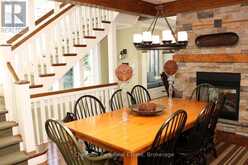 1020 BIRCH GLEN MAPLE COTTAGE WEEK 9 ROAD | Baysville Ontario | Slide Image Eight