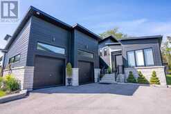 102 GOLDIE COURT | The Blue Mountains Ontario | Slide Image One