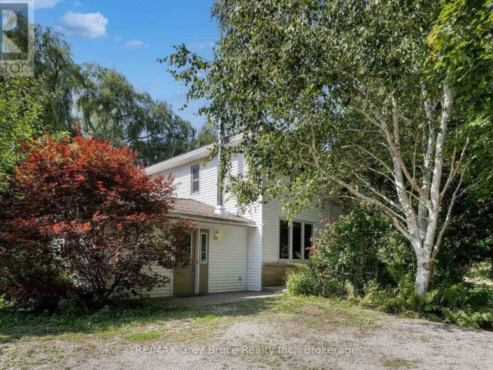 7011 HIGHWAY 6, Tobermory, Ontario N0H 2R0