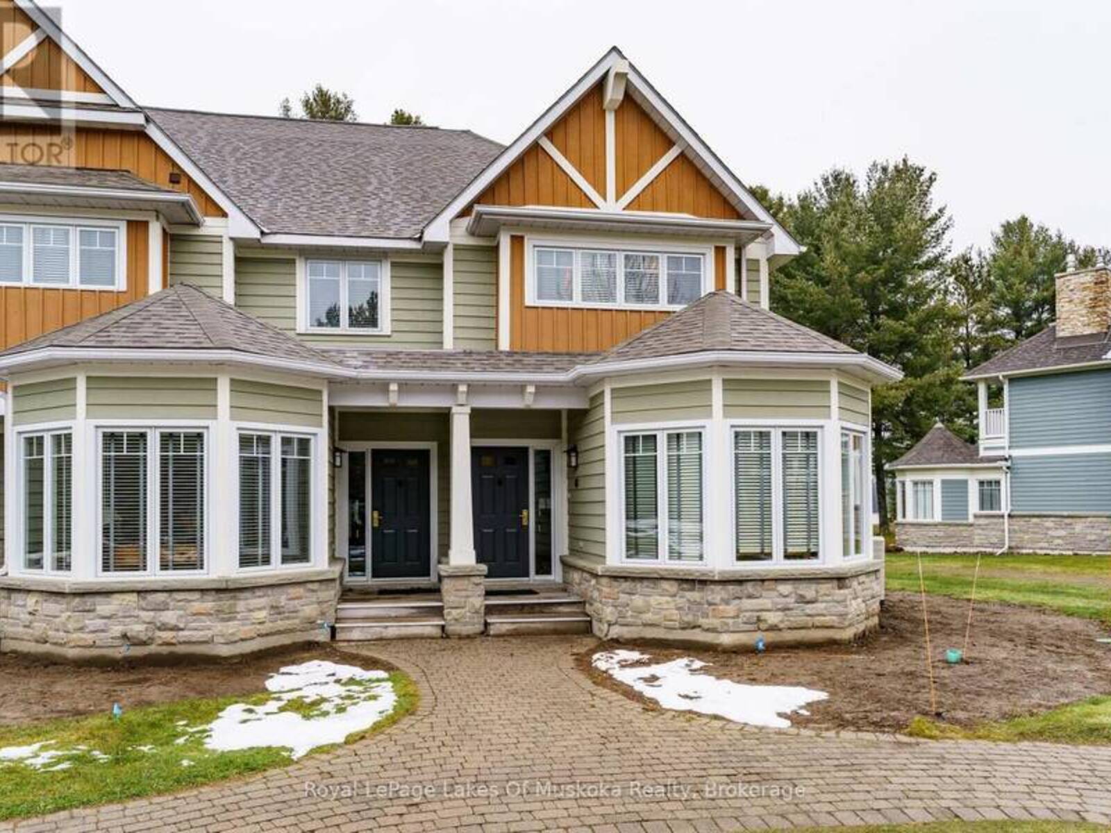 VILLA 1, WEEK 7 - 1020 BIRCH GLEN ROAD, Baysville, Ontario P0B 1A0