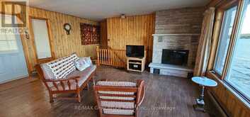 248 ISTHMUS BAY ROAD | Lion's Head Ontario | Slide Image Nine