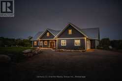 2194 UNICORN ROAD | Haliburton Ontario | Slide Image Two