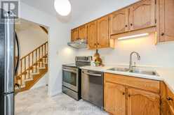 2 PICKWICK PLACE | Guelph Ontario | Slide Image Eleven