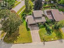2 PICKWICK PLACE | Guelph Ontario | Slide Image Thirty-five