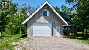 20 MAPLE DRIVE | Miller Lake Ontario | Slide Image Five