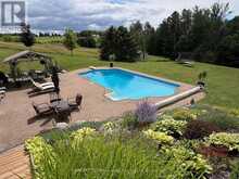 2332 CENTRE LINE | Creemore Ontario | Slide Image Four