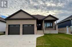 155 WESTLINKS DRIVE | Port Elgin Ontario | Slide Image One