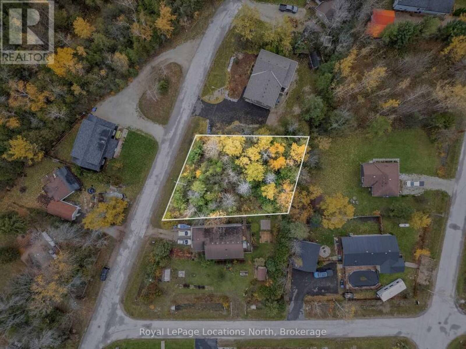 15 CONSTANCE BOULEVARD, Wasaga Beach, Ontario L9Z 2Y5