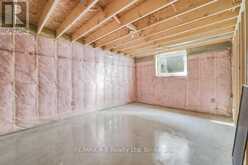 15 ORCHARD DRIVE | Stratford Ontario | Slide Image Fifteen
