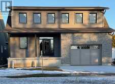 15 GRENVILLE STREET N | Southampton Ontario | Slide Image One