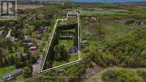 107 MAPLE LANE | The Blue Mountains Ontario | Slide Image Three