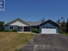 1 WILLIAMSON PLACE Georgian Bluffs Ontario, N0H 2T0