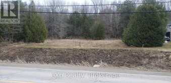 PT PKLT PPL ,PT 2 3R-7270 FRANK STREET | Georgian Bluffs Ontario | Slide Image Five