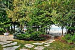 115 ELLIS DRIVE | The Blue Mountains Ontario | Slide Image Four