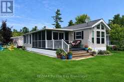 15 KENORA TRAIL | Wasaga Beach Ontario | Slide Image One