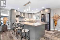 256 WOODLAND DRIVE | Huntsville Ontario | Slide Image Eight
