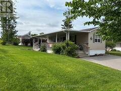 17 CHIPPEWA TRAIL Wasaga Beach Ontario, L9Z 1X7