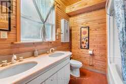 13 & 17 ZORRA DRIVE | Tobermory Ontario | Slide Image Forty