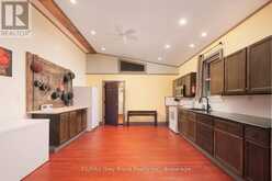 13 & 17 ZORRA DRIVE | Tobermory Ontario | Slide Image Nine