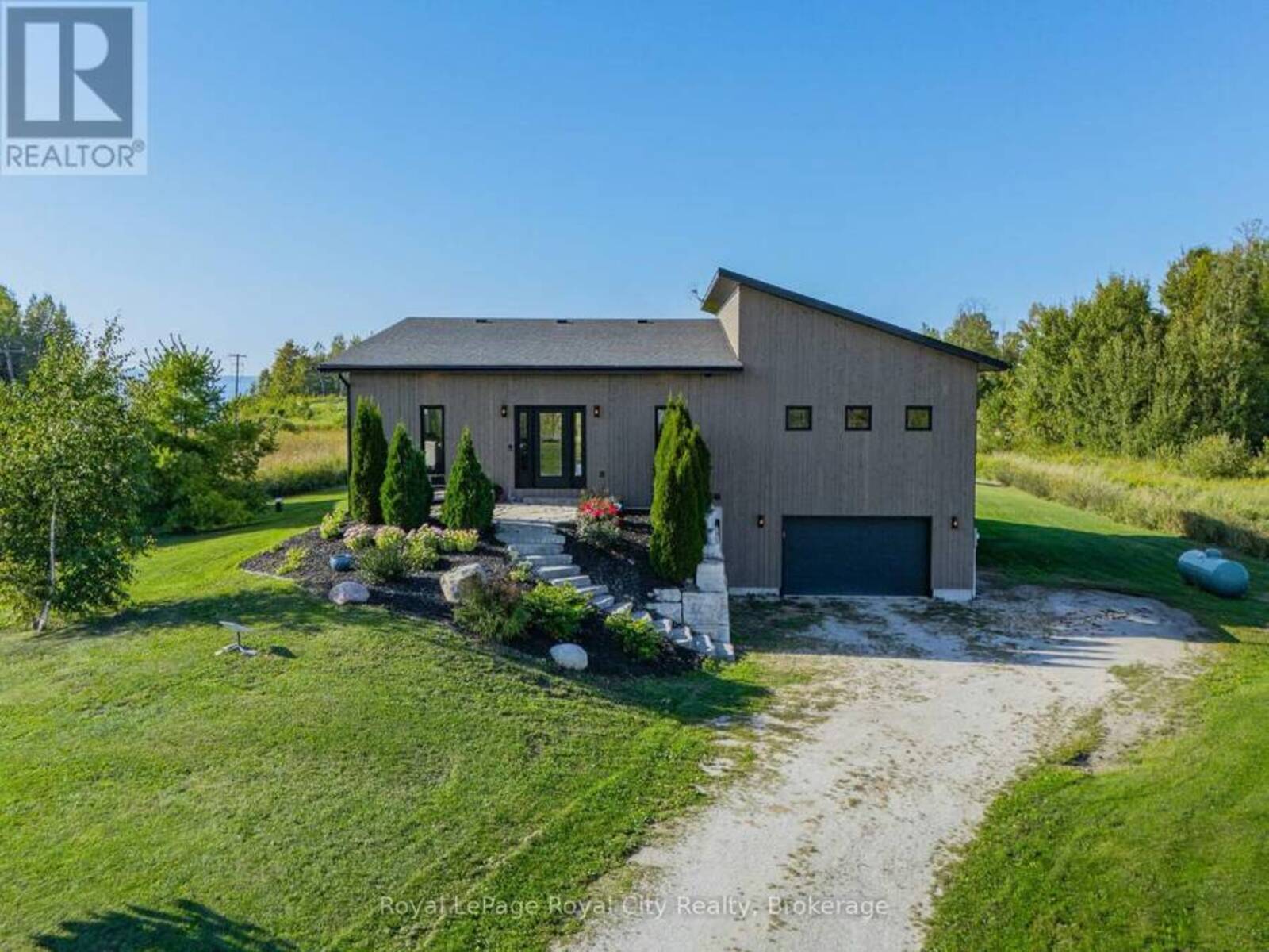 103 UGOVSEK CRESCENT, Meaford, Ontario N0H 1B0