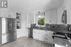 45 PEDWELL DRIVE | Tobermory Ontario | Slide Image Thirteen