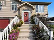 1 ST. ANDREWS DRIVE | Meaford Ontario | Slide Image Two