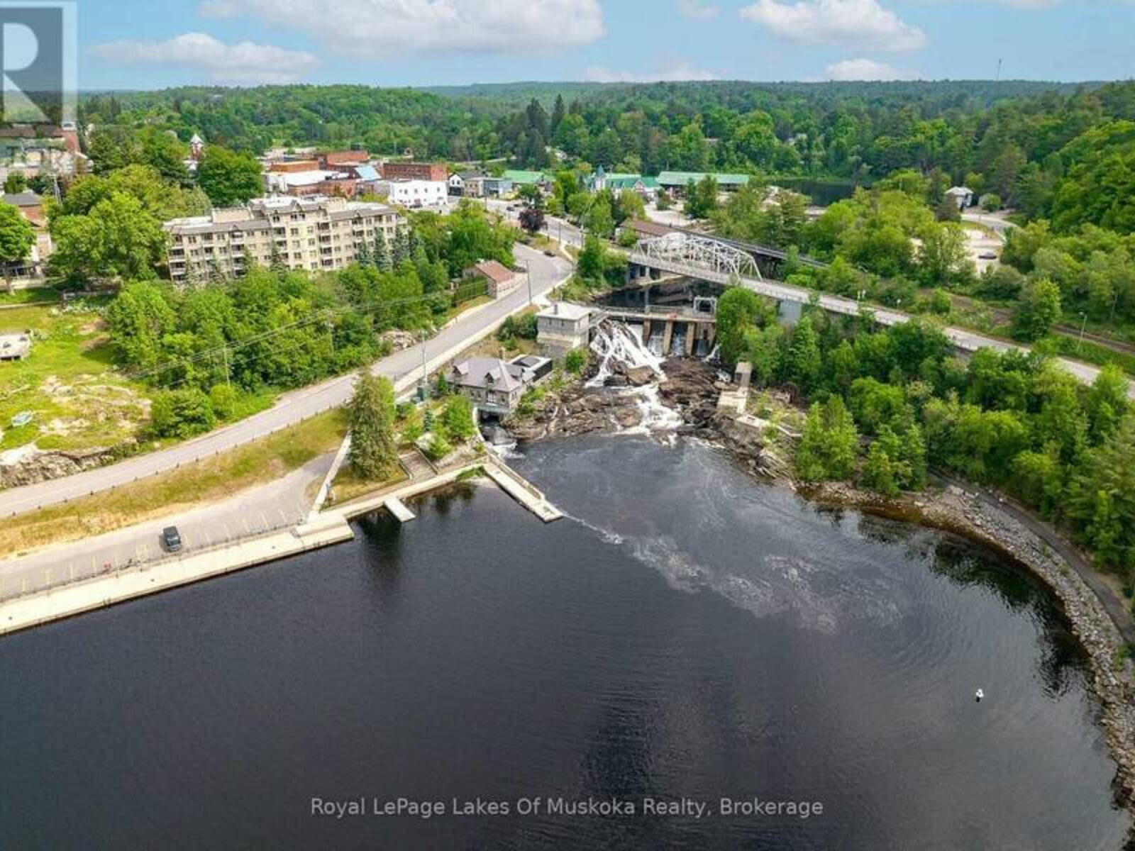10 - 142 ECCLESTONE DRIVE, Bracebridge, Ontario P1L 1G6