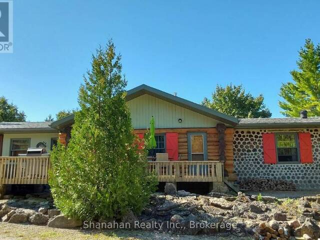 579 CAPE HURD ROAD Tobermory Ontario, N0H 2R0 - 3 Bedrooms Waterfront Home For sale