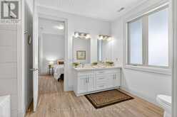 41 CLUBHOUSE DRIVE | Huntsville Ontario | Slide Image Forty