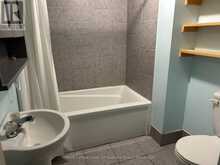 190 ECCLESTONE DRIVE | Bracebridge Ontario | Slide Image Six