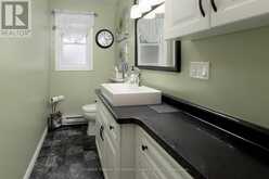 120 JONES STREET W | St. Marys Ontario | Slide Image Thirty