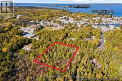 FM LT 4 NICHOLAS STREET | Tobermory Ontario | Slide Image Fifteen