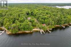 4018 ISLAND 980 / DEER ISLAND | Honey Harbour Ontario | Slide Image Twenty-three