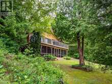 4018 ISLAND 980 / DEER ISLAND | Honey Harbour Ontario | Slide Image Two