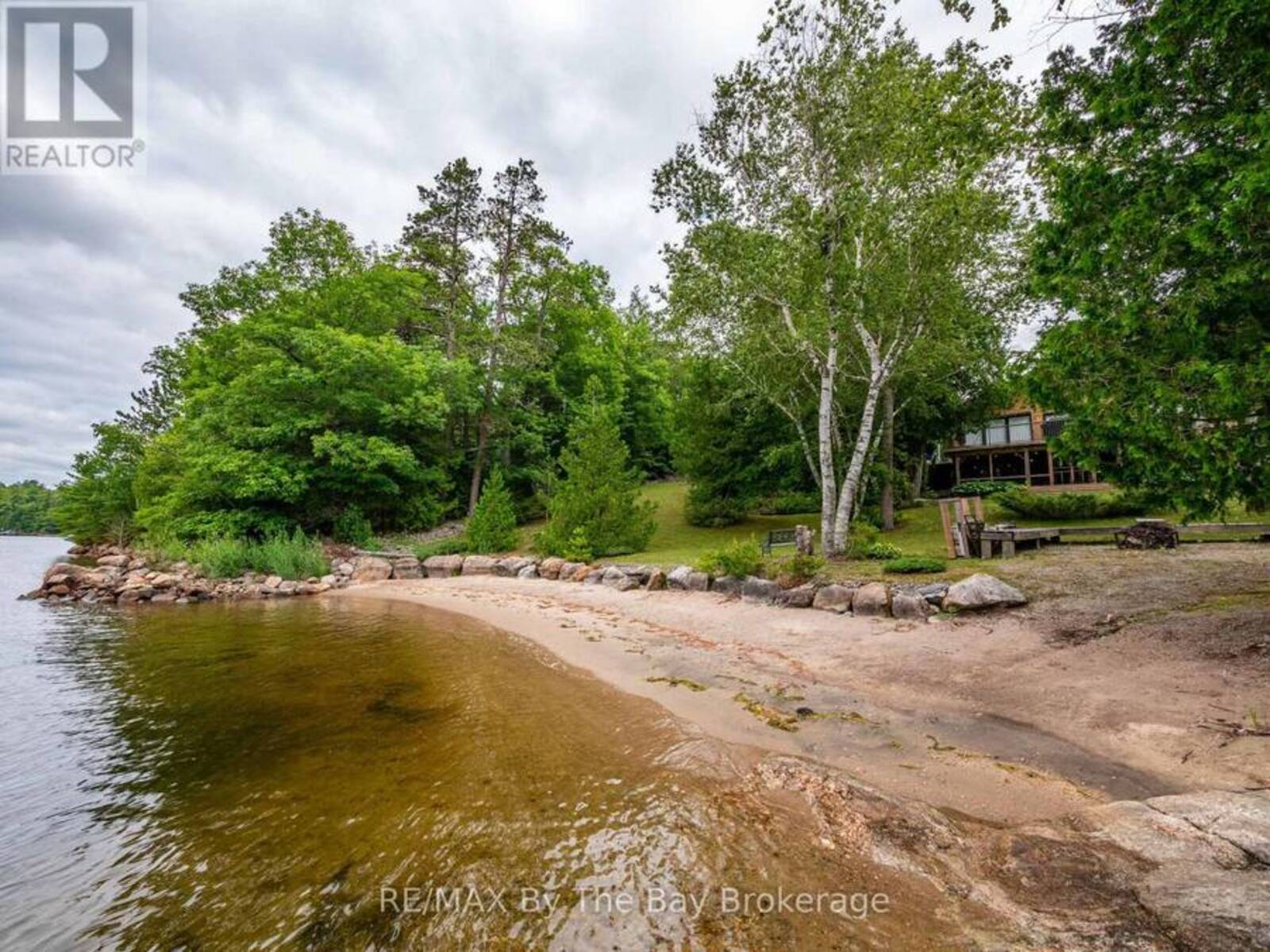 4018 ISLAND 980 / DEER ISLAND, Honey Harbour, Ontario P0E 1E0