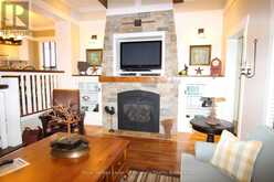 V 9, W5 - 1020 BIRCH GLEN ROAD | Baysville Ontario | Slide Image Fifteen