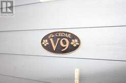 V 9, W5 - 1020 BIRCH GLEN ROAD | Baysville Ontario | Slide Image One
