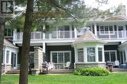V 9, W5 - 1020 BIRCH GLEN ROAD | Baysville Ontario | Slide Image Six