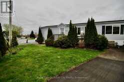 6 OLYMPIA AVENUE | Puslinch Ontario | Slide Image Three