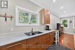683 LAFONTAINE ROAD W | Tiny Ontario | Slide Image Thirteen