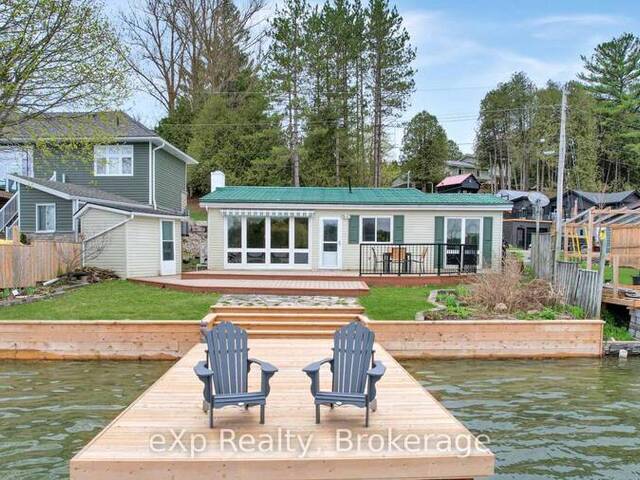 209 LAKE ROSALIND ROAD 2 Hanover Ontario, N4N 3B9 - 3 Bedrooms Waterfront Home For sale