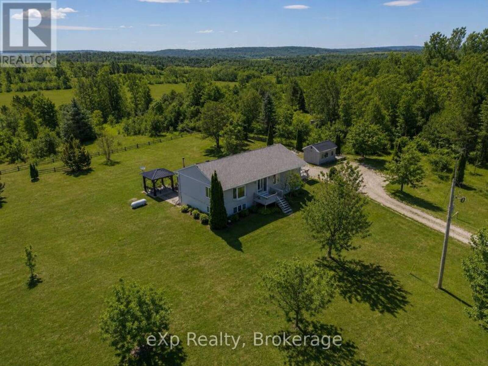 585206 10A SIDE ROAD, Flesherton, Ontario N0C 1E0