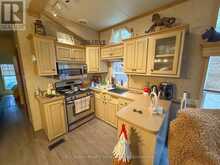 36 BEACON LN - 77719 BLUEWATER HIGHWAY | Bayfield Ontario | Slide Image Six